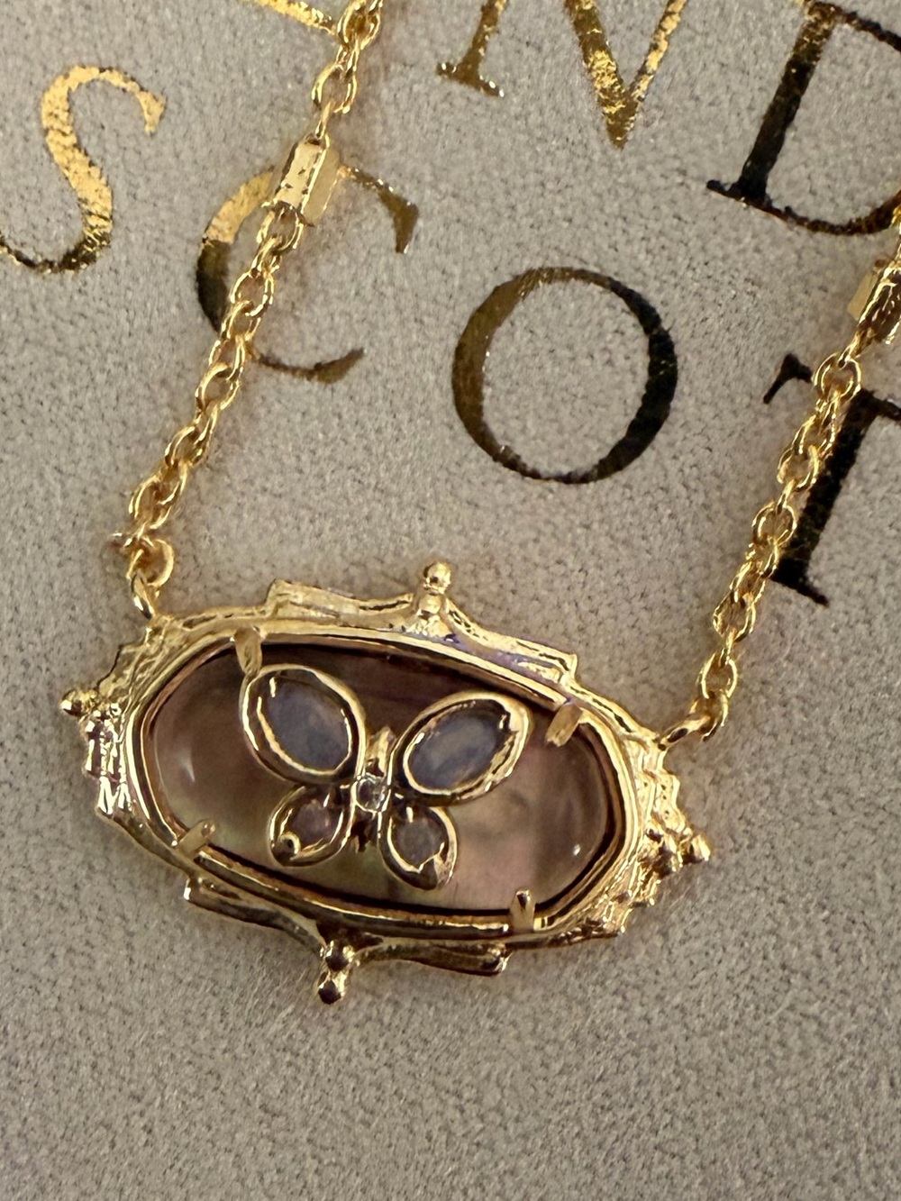💕Dolly Parton/Kendra Scott Gold Butterfly  Necklace🦋